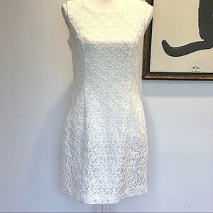 PANIZ VINTAGE WHITE LACE FULLY LINED SLEEVELESS DRESS